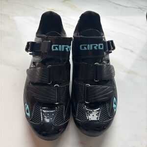 Giro Solara Women's Black Cycling Shoes with Blue Accents